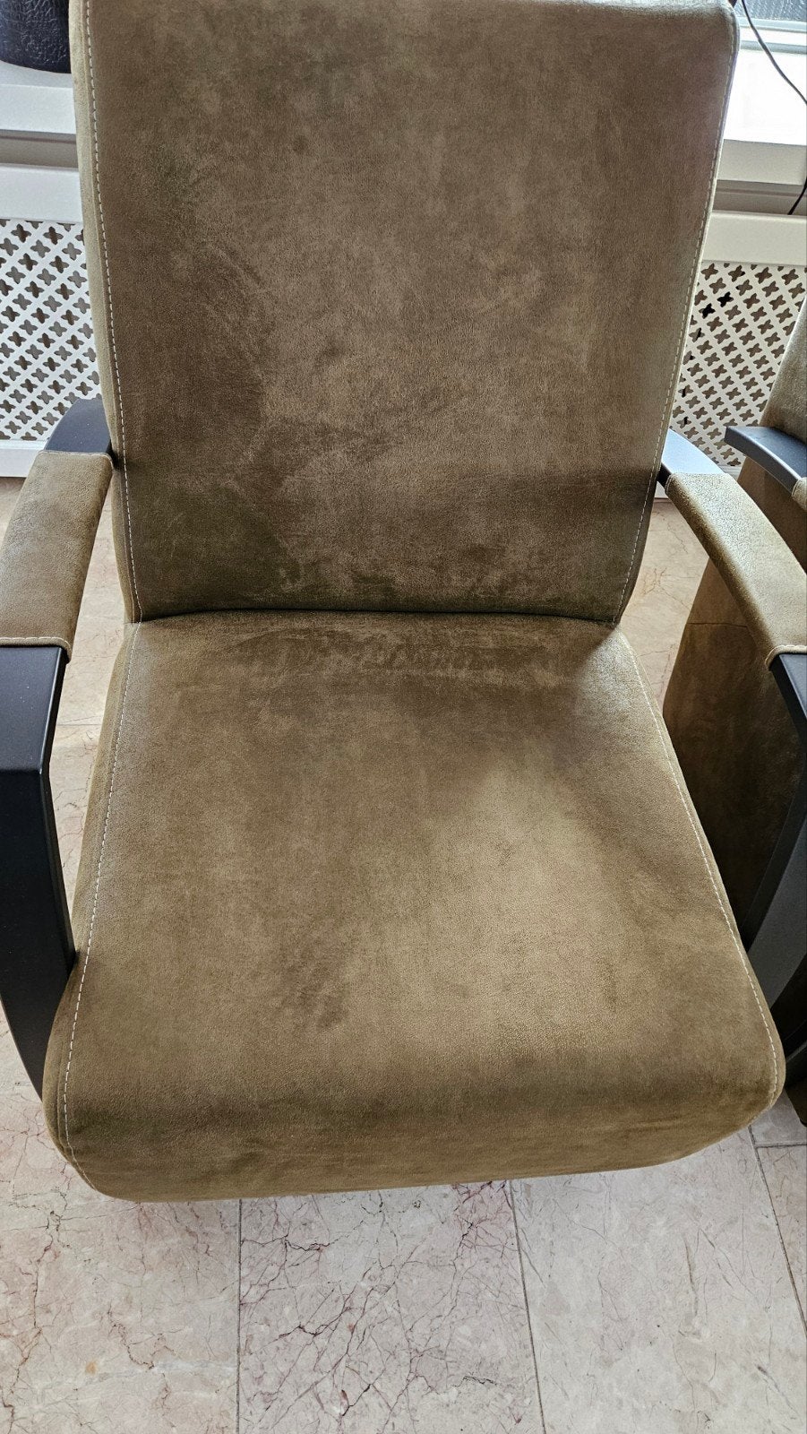 Comfortabele fauteuil - perfect voor ontspanning, Huis en Inrichting, Gebruikt, 75 tot 100 cm, Ophalen of Verzenden, Metaal