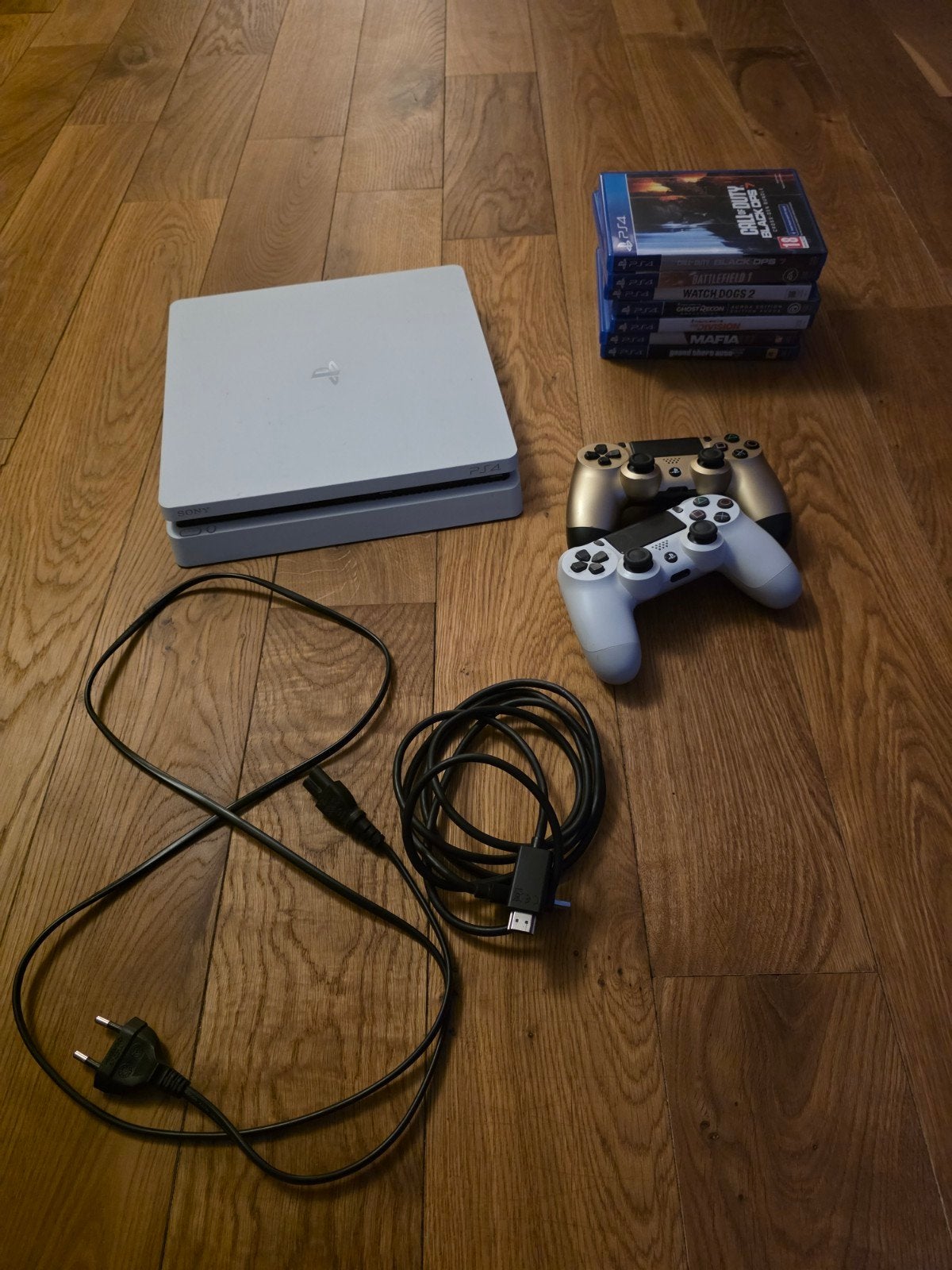 playstation 4 slim 500gb met 2 controllers  en 9 spellen, Met 2 controllers, Ophalen of Verzenden, Slim, 500 GB