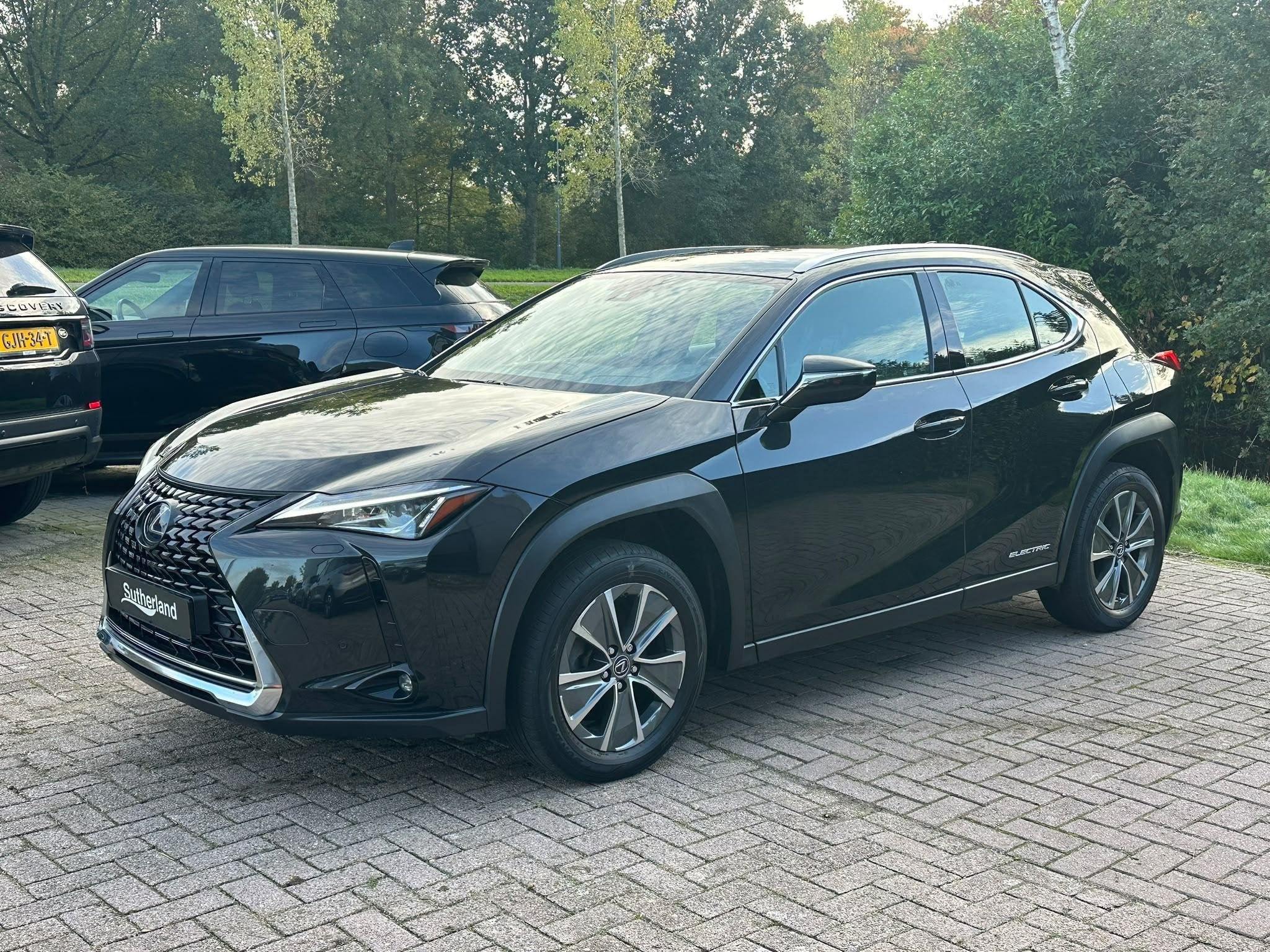 Lexus UX 300e Luxury 54 kWh | Leder | Stoelverwarming/Koelin, Auto's, Gebruikt, Overige kleuren, 1760 kg, Leder