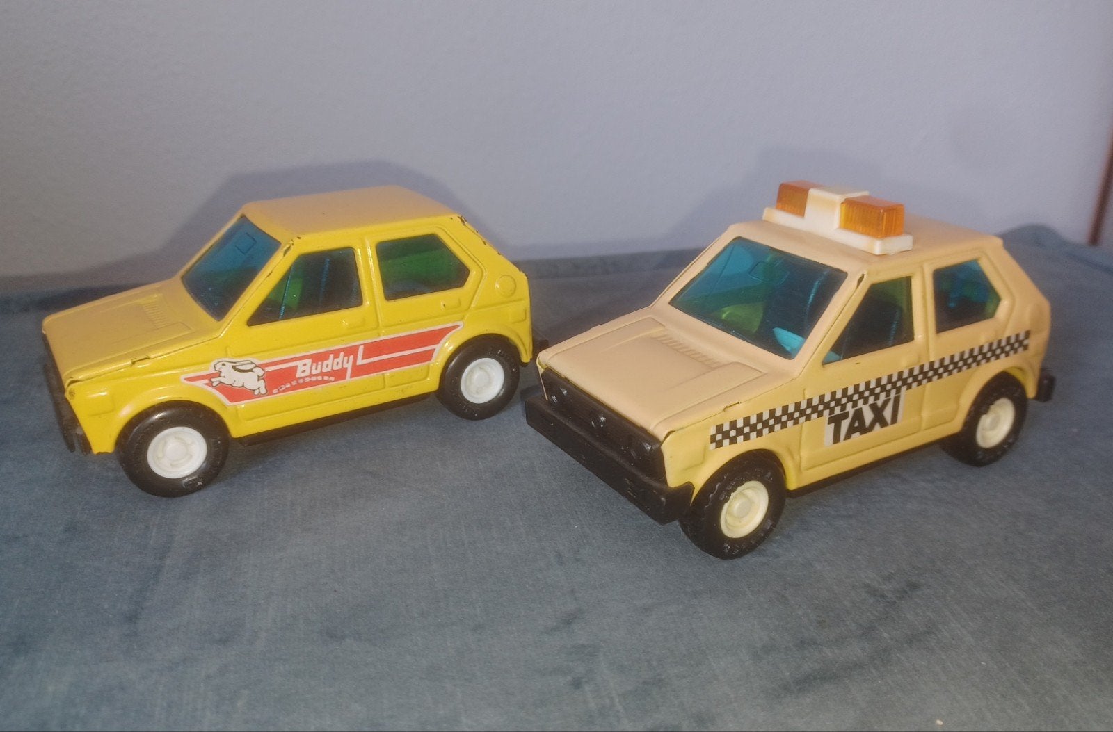 Buddy L Japan VW  Volkswagen Rabbit 2 x blik auto Japan, Ophalen of Verzenden, Auto