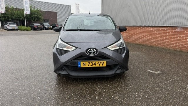 Foto 6 van Toyota Aygo 1.0 VVT-i x-fun (bj 2022)