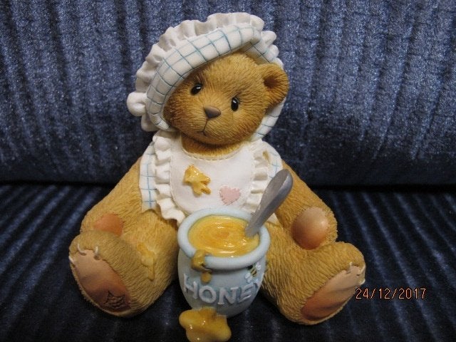 cherished teddie: kara/kiss the hurt/little bo peep/marie/na, Ophalen of Verzenden, Zo goed als nieuw, Beeldje, Cherished Teddies