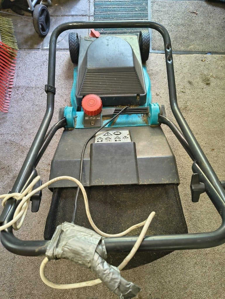 Grasmaaier Gardena HE 40 Lawnmower, Ophalen, Cirkelmaaier, Gebruikt, Elektrische grasmaaier