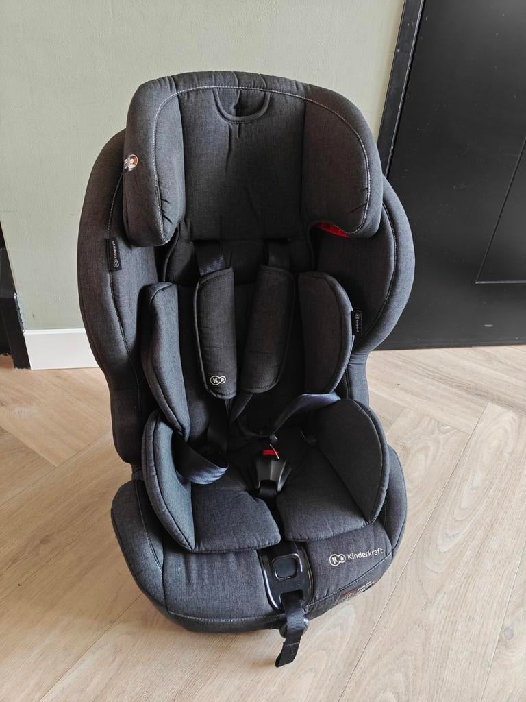 Kinderkraft autostoel groep 1,2,3, Zijbescherming, Zo goed als nieuw, 9 t/m 36 kg, Isofix