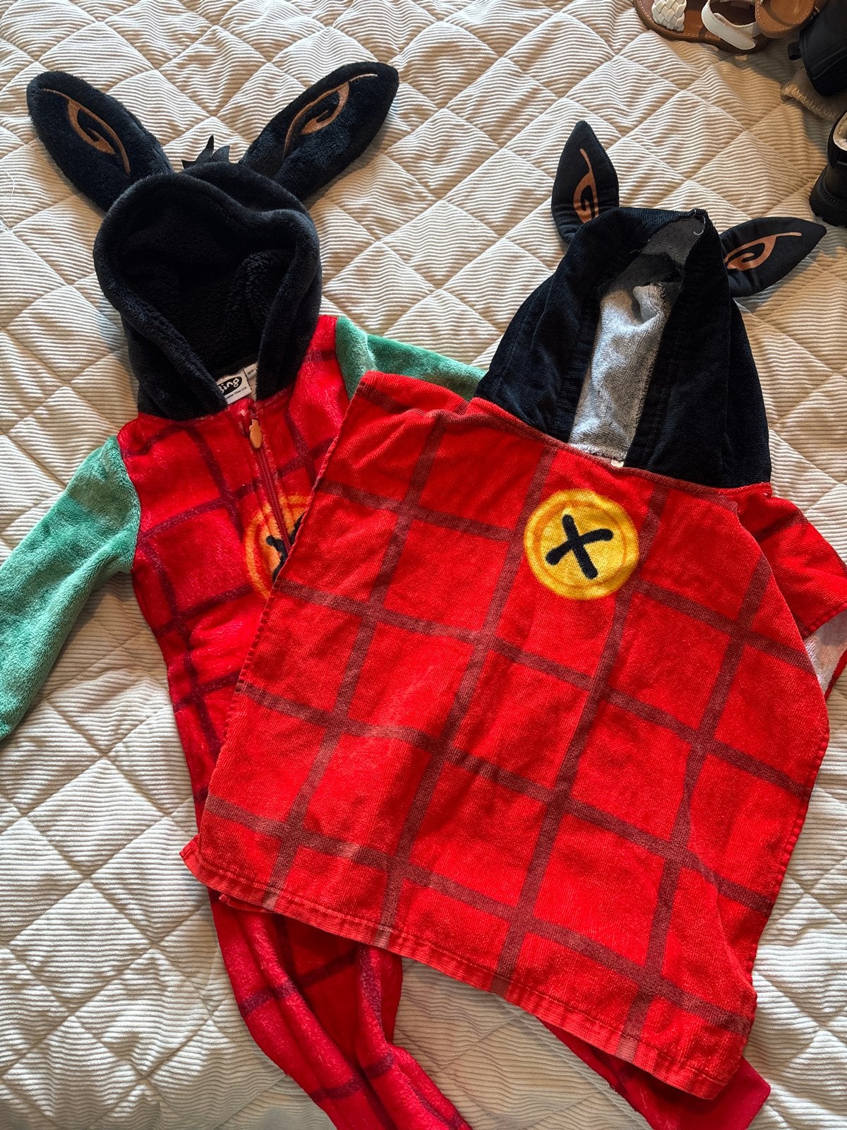 Bing Onesie en Badcape Set - Maat 86/92, Ophalen of Verzenden, Zo goed als nieuw, Jongetje of Meisje
