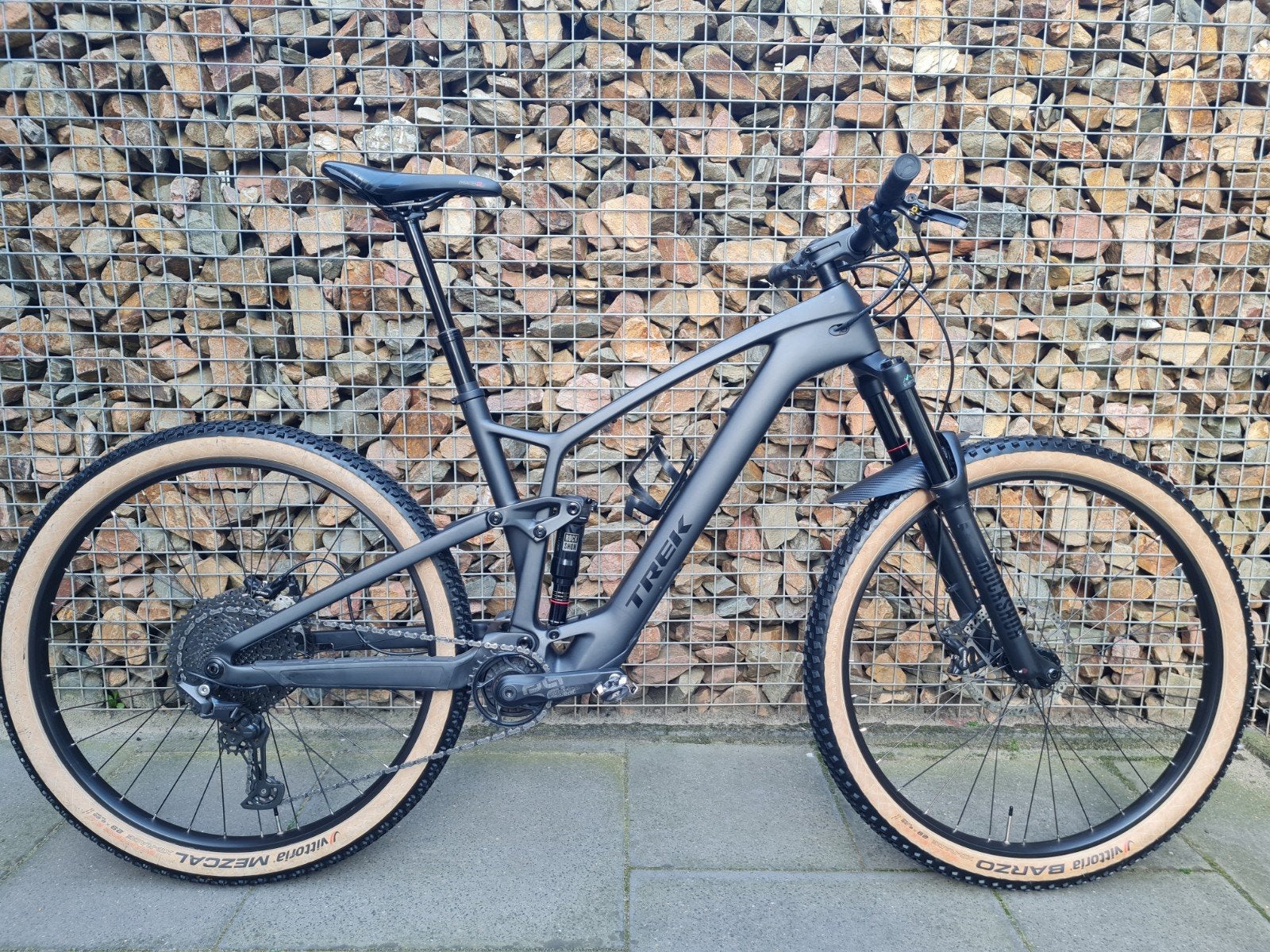 Zeer nette 29" Trek Fuel EXE 9.5 carbon fully E-MTB maat XL