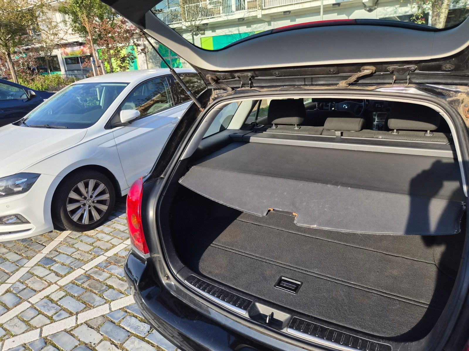 Toyota Avensis 2.0vvti 2007, Zwart, Stationwagon, Geïmporteerd, 500 kg