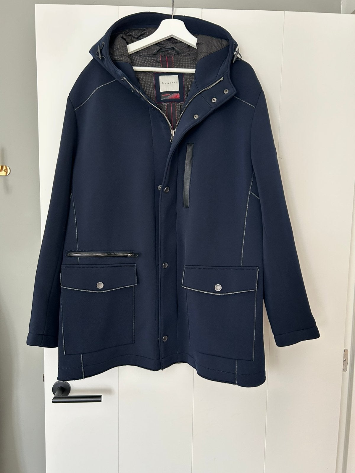 Bugatti heren winterjas donkerblauw maat 54, Ophalen of Verzenden, Zo goed als nieuw, Maat 56/58 (XL), Blauw