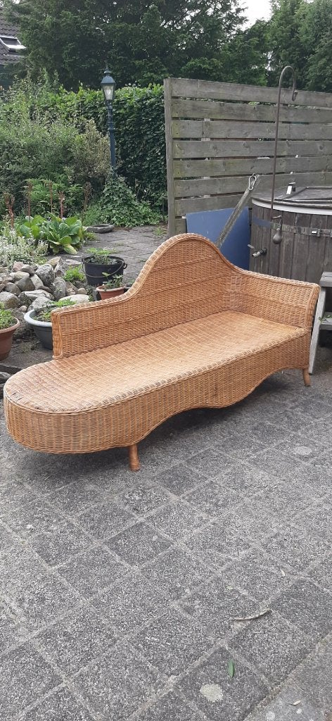 vintage rieten sofa, Huis en Inrichting, Banken | Sofa's en Chaises Longues, Ophalen, Gebruikt, Eenpersoons, Minder dan 150 cm