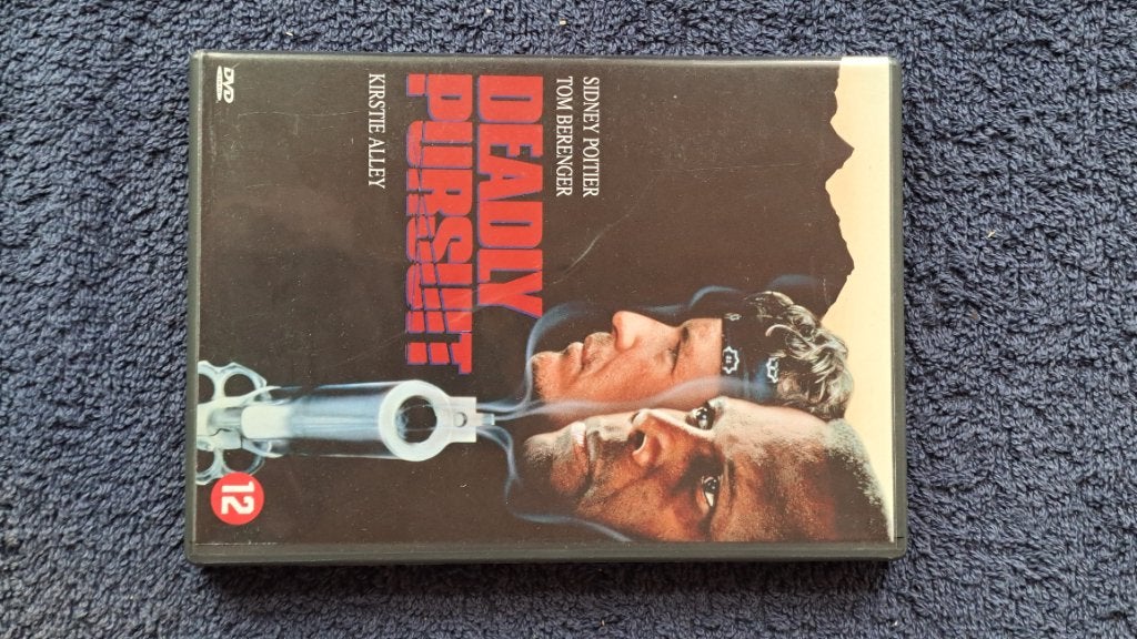 Deadly Pursuit "Tom Berenger, Sidney Poitier", Alle leeftijden, Ophalen of Verzenden, Zo goed als nieuw