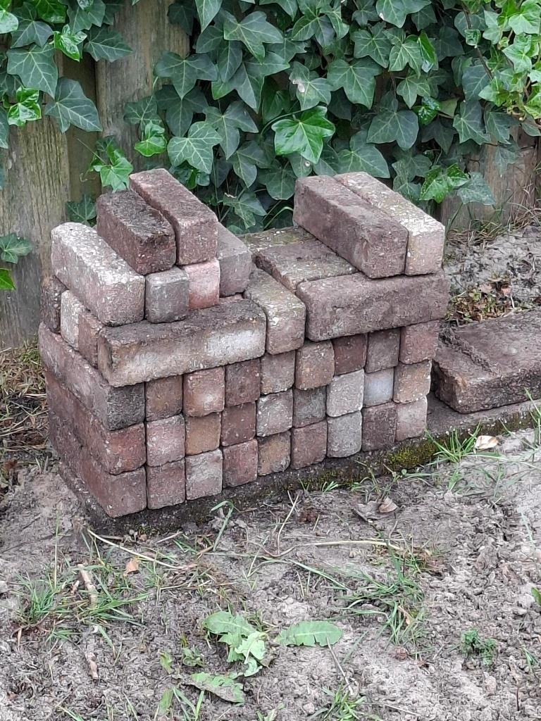 Gratis partijdje straatstenen, Ophalen, Gebruikt, Klinkers, Minder dan 5 m²