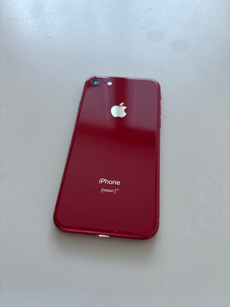 Apple iPhone 8 (PRODUCT)RED - Rood - 64GB Zo goed als nieuw, Telecommunicatie, Mobiele telefoons | Apple iPhone, Ophalen, Zo goed als nieuw