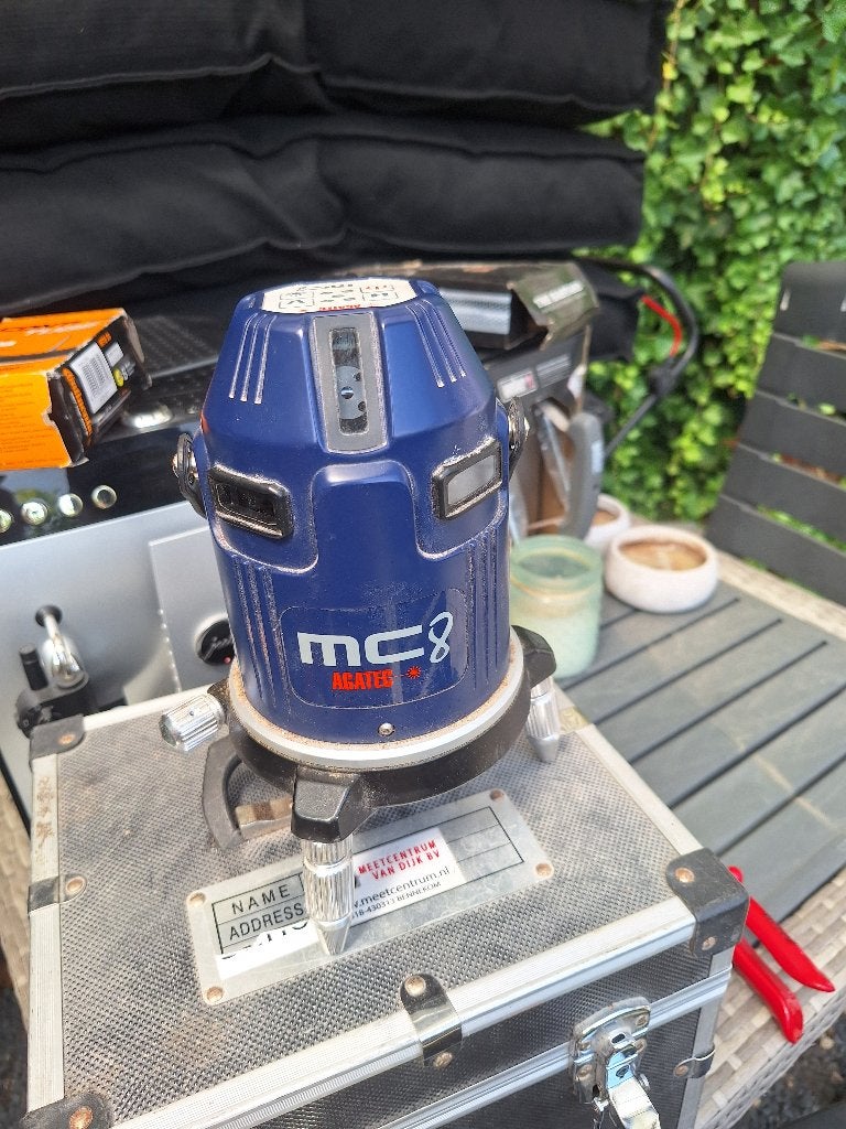 Agatec MC8 zelfnivellerende kruislijnlaser, Ophalen of Verzenden, Gebruikt, Overige meters
