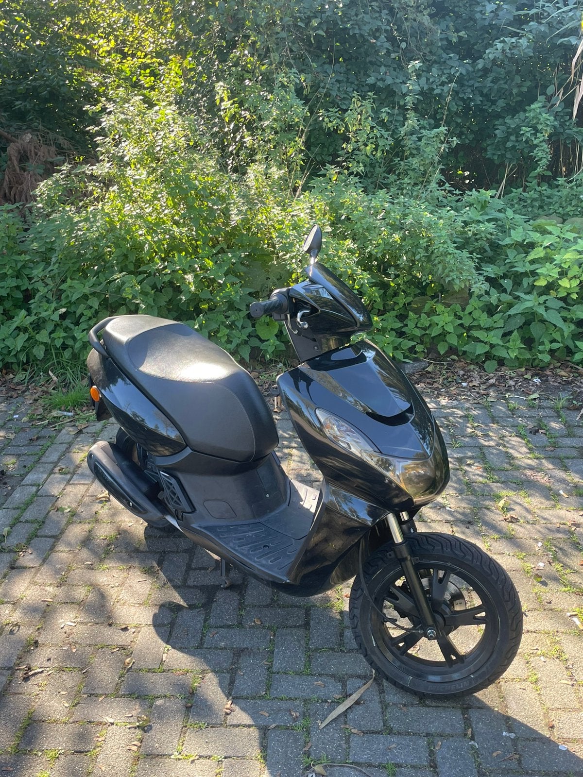 Peugeot Kisbee, Fietsen en Brommers, Ophalen, Gebruikt, Overige modellen, Maximaal 45 km/u