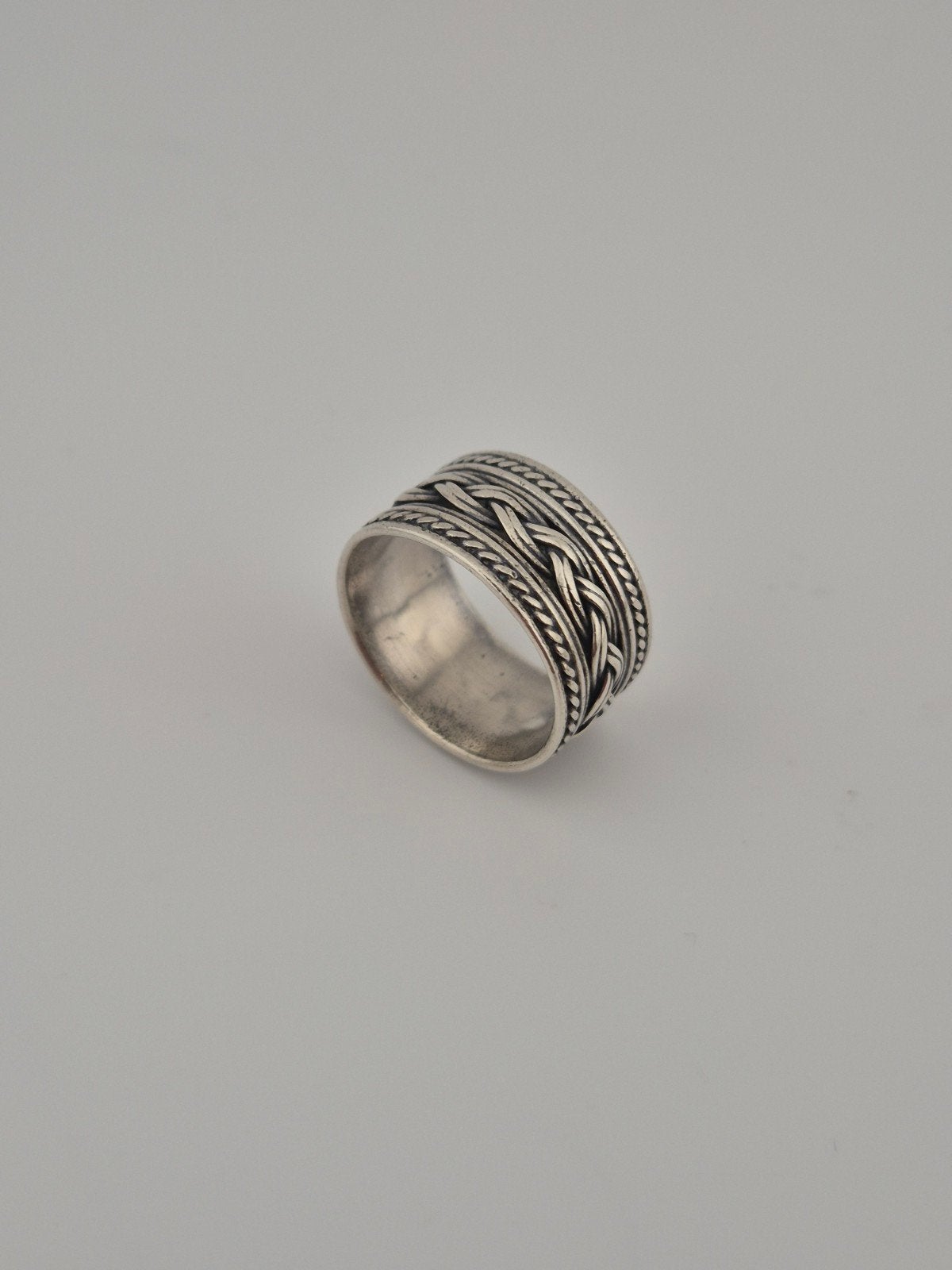 Prachtige Vintage Massief 925 Sterling Zilveren Ring, Sieraden, Tassen en Uiterlijk, Bedels, Verzenden, Zo goed als nieuw, Zilver