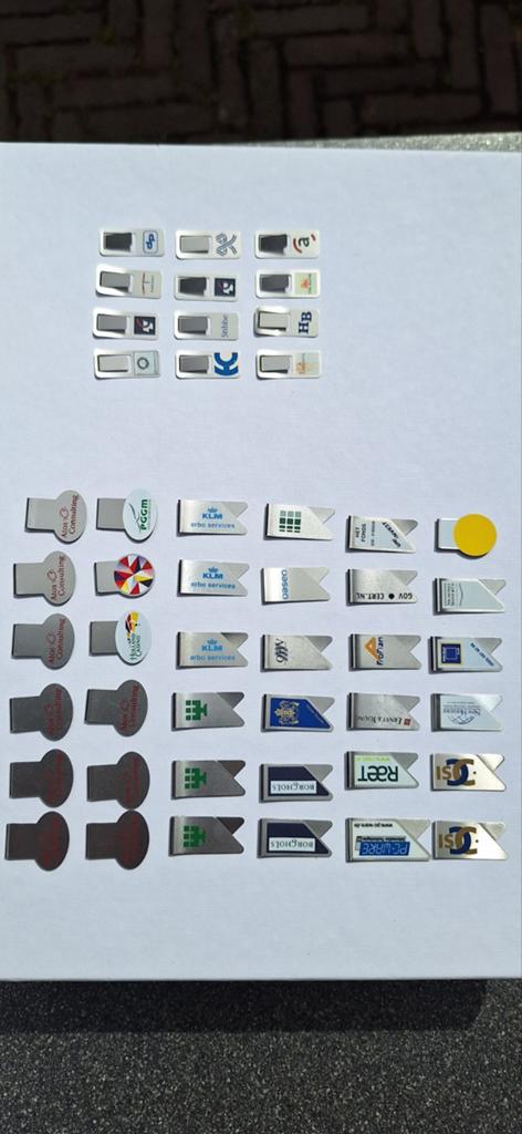 48 Geldclips papierclips banken vintage retro collectors, Verzamelen, Ophalen