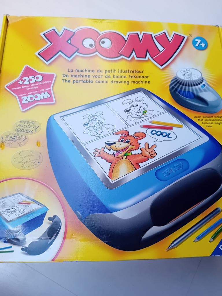 Xoomy Tekenmachine met Zoomfunctie en Licht, Ophalen, Gebruikt, Knutselen, Met licht