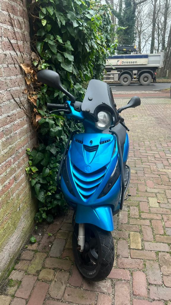 Piaggio Zip 50cc | Ice Candy Blue | Nette Staat, Ophalen, Zo goed als nieuw, Benzine, Piaggio