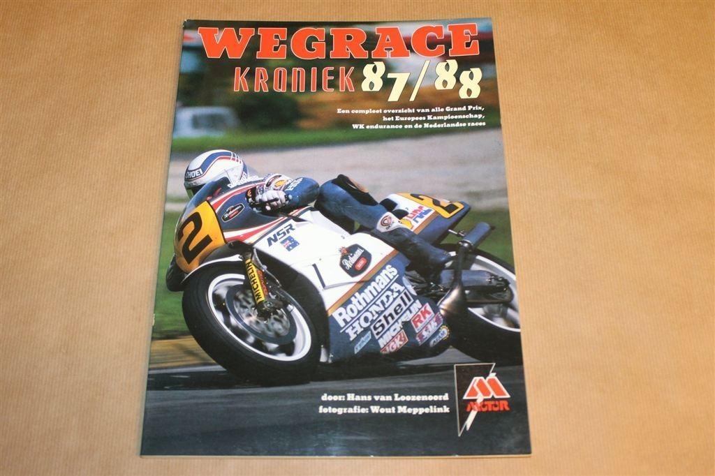 Wegrace Kroniek 87/88 — Compleet Jaarboek Motorraces, Ophalen of Verzenden, Gelezen