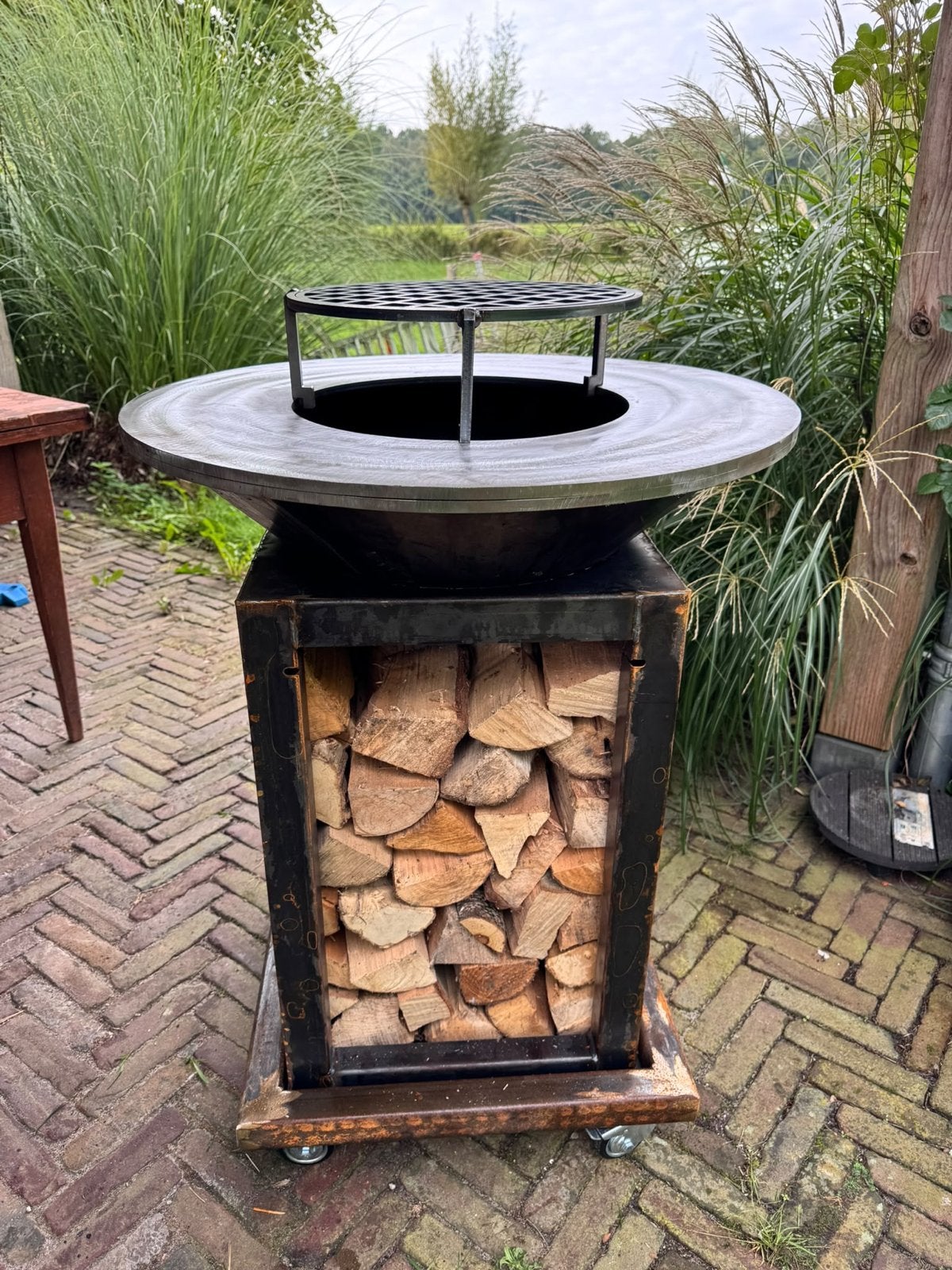 Cortenstalen BBQ Bakplaat 10mm met Frame en Wieltjes, Ophalen of Verzenden, Nieuw