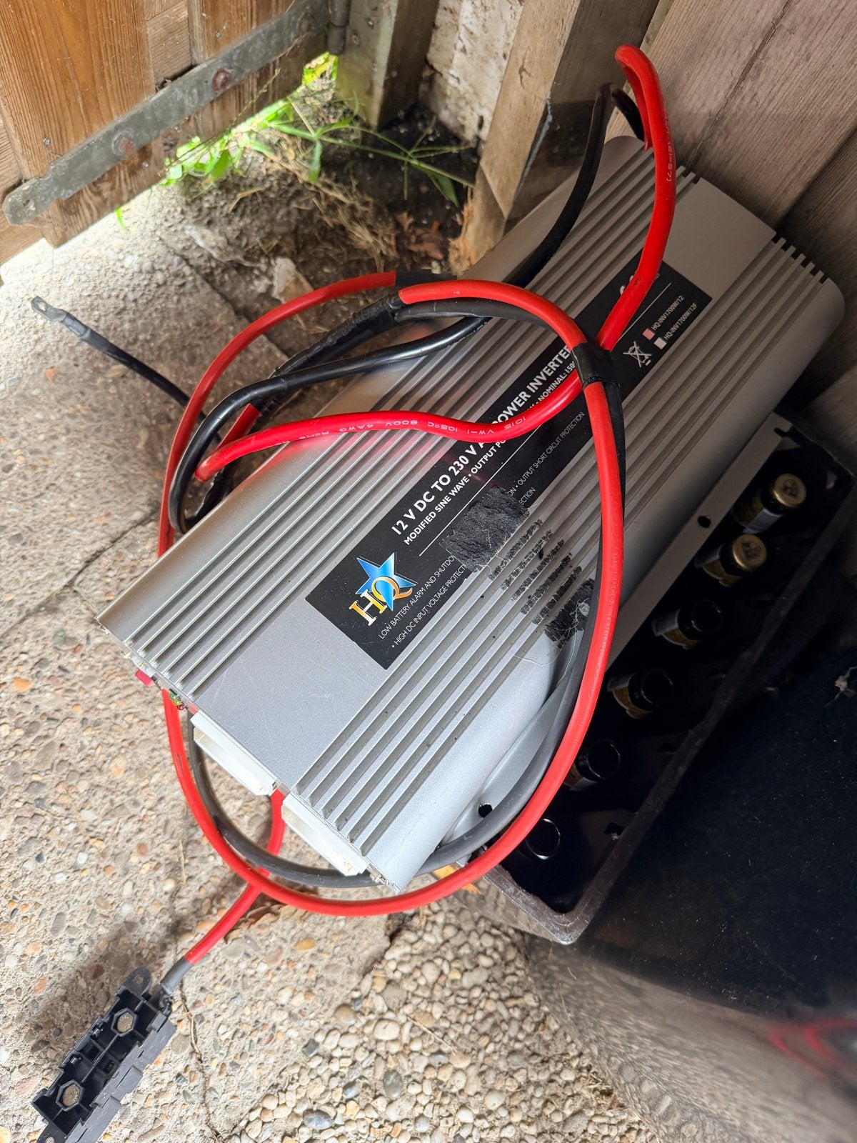 HQ Power Inverter 12V DC naar 230V AC 1700W, Ophalen of Verzenden, Gebruikt