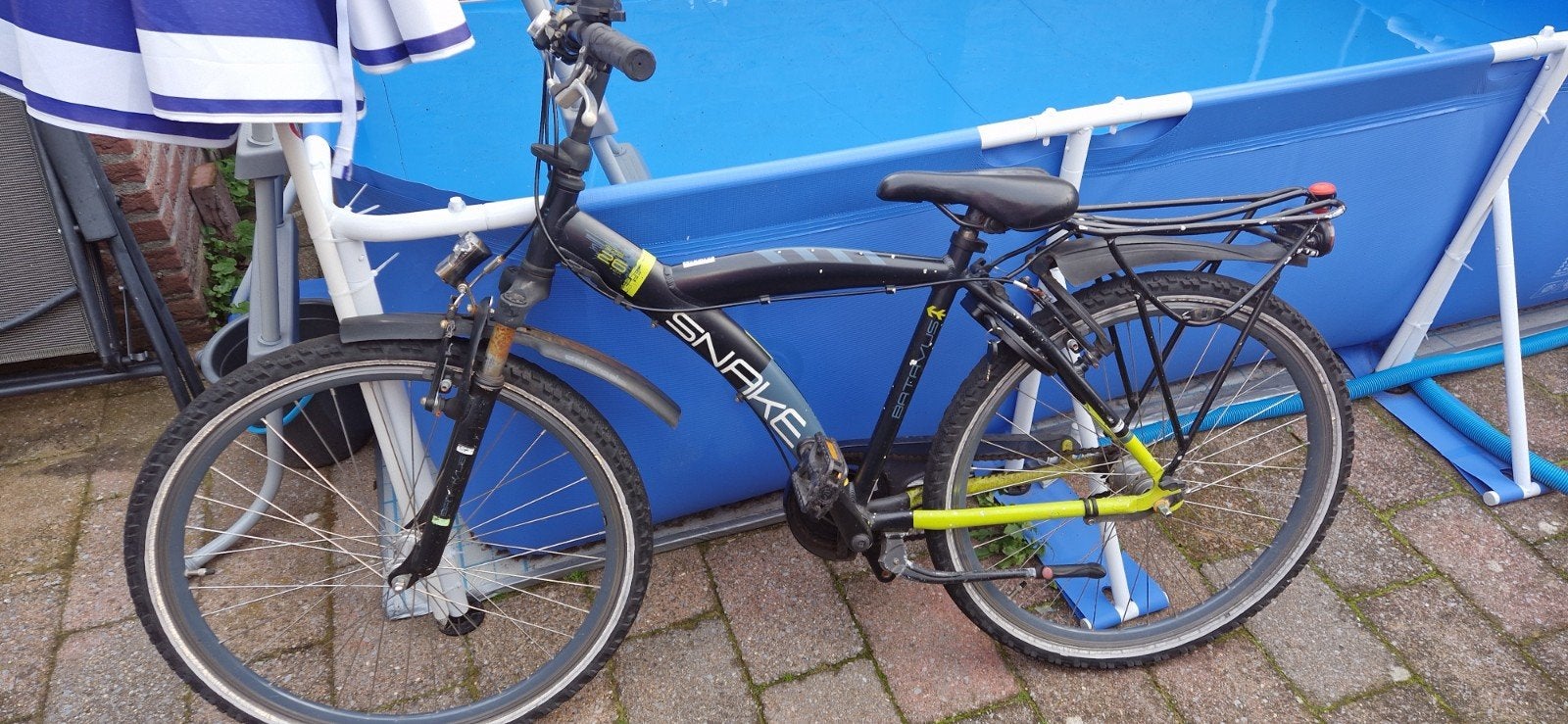 batavus Snake fiets 26 inch, zwart/lime, met bagagedrager, Fietsen en Brommers, Terugtraprem, Gebruikt, Ophalen, Overige merken