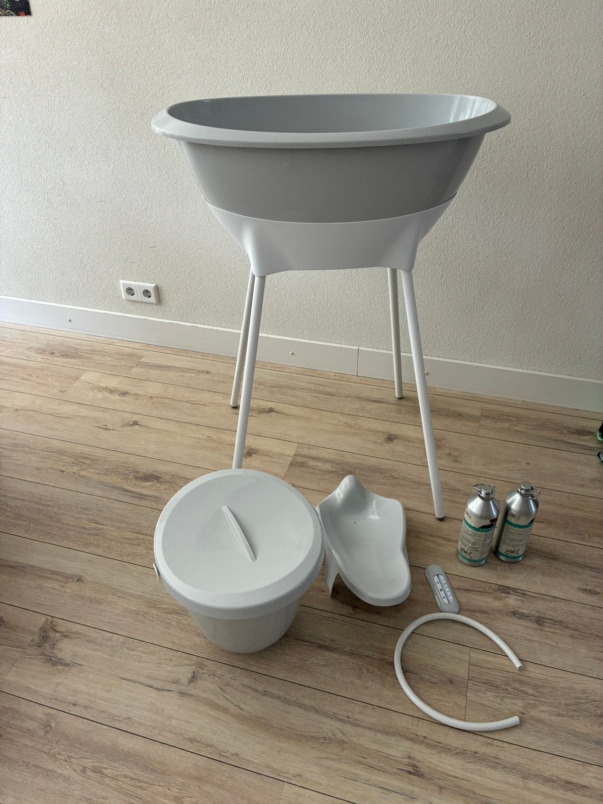 Luma babybadje incl accesoires, Kinderen en Baby's, Badjes en Verzorging, Gebruikt, Badje, Standaard, Ophalen