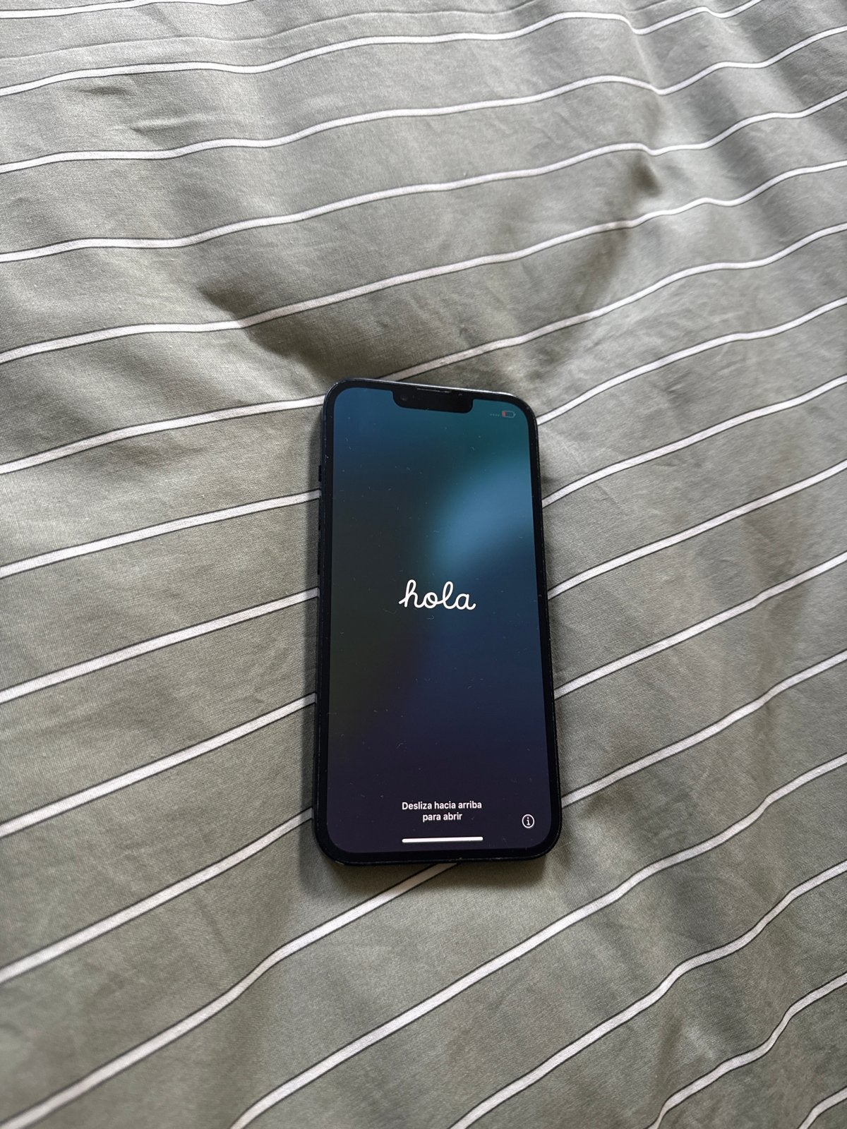 iPhone 13 128gb - Achterkant beschadigd, werkt perfect