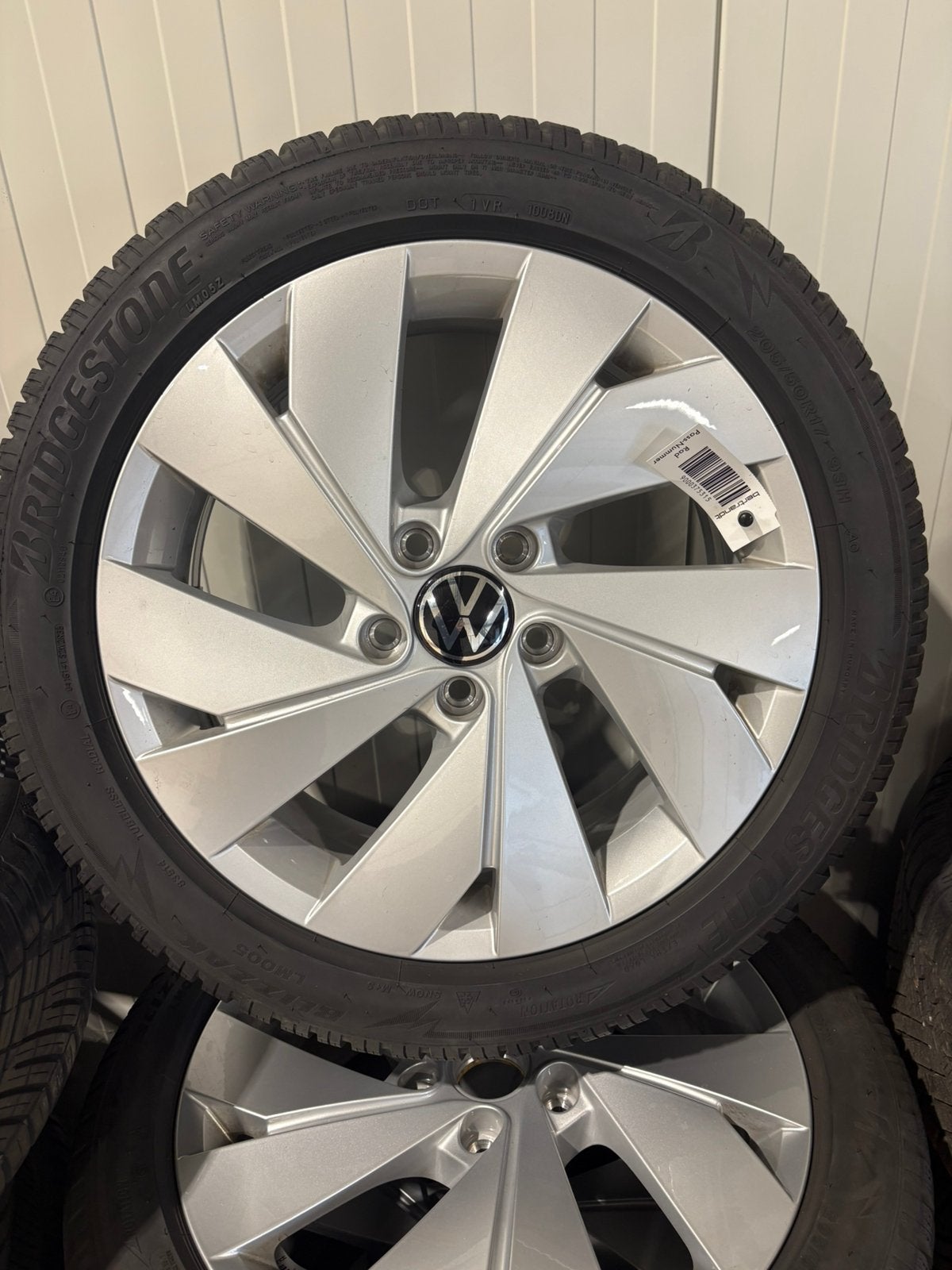 Originele VW Golf Belmont 17inch WINTERSET 205/50-17, Auto-onderdelen, Ophalen, Gebruikt, Banden en Velgen, 17 inch