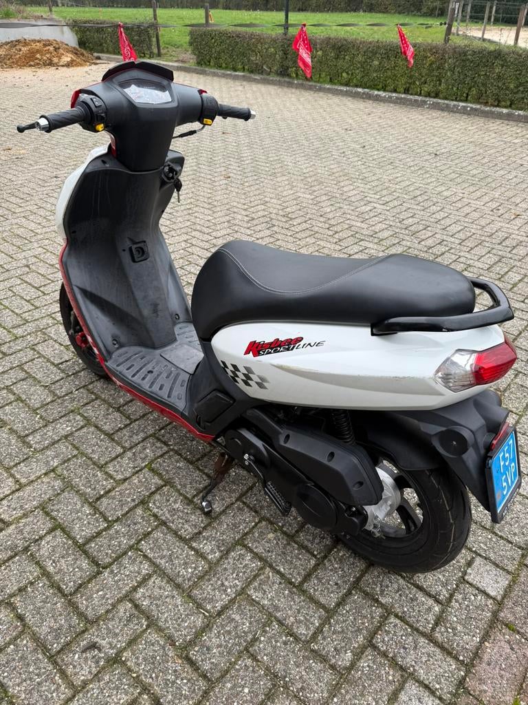 Peugot kisbee Rs, Fietsen en Brommers, Scooters | Peugeot, Ophalen, Zo goed als nieuw, Benzine, Overige modellen