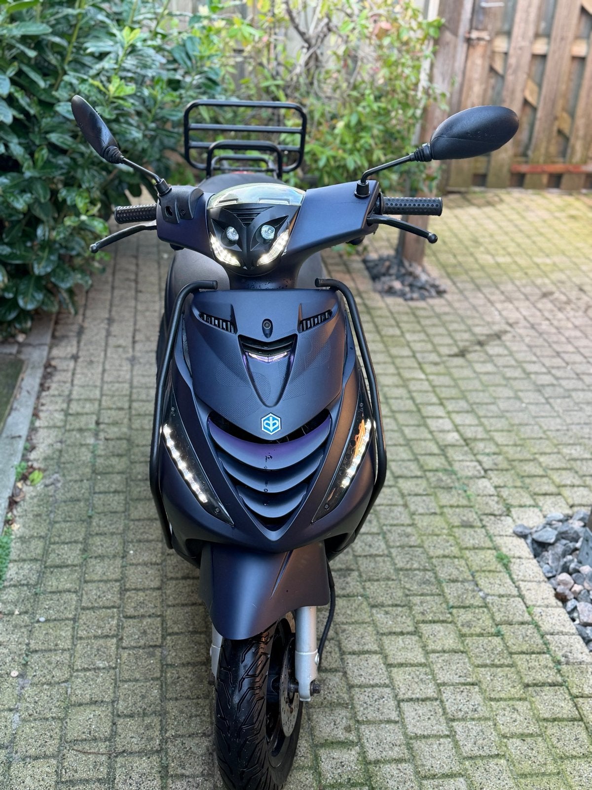 Piaggio Zip 2017 – Nette staat – Veel mooie extra’s, Ophalen, Gebruikt, Zip, 49 cc