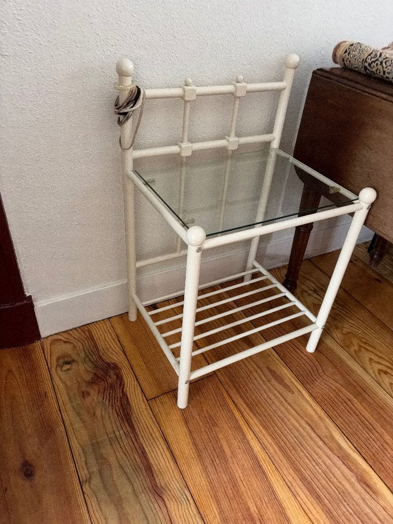 Nachtkastje, Minder dan 45 cm, 55 tot 70 cm, Ophalen of Verzenden, Glas
