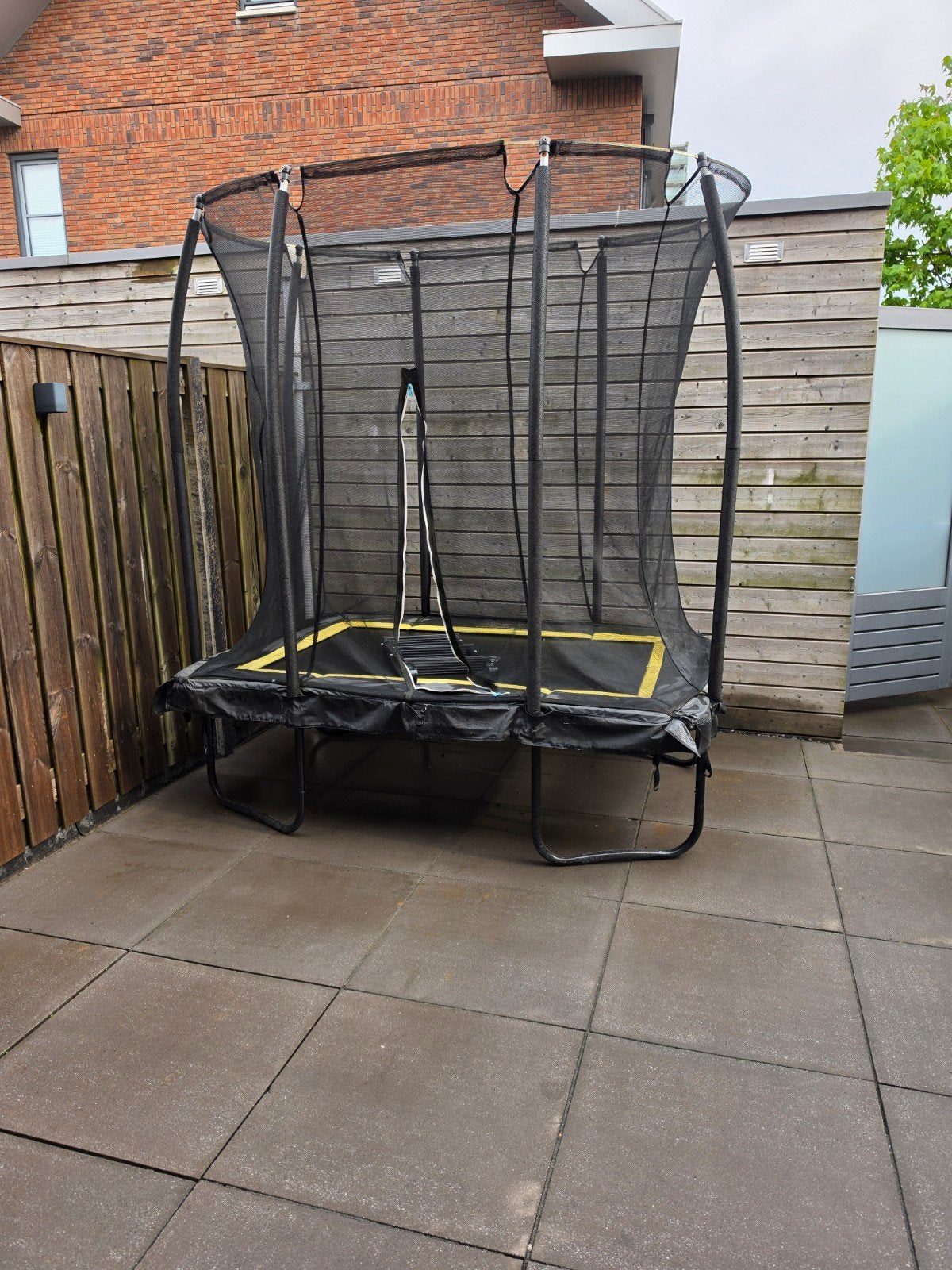 Salta trampoline incl hoesje en trapje, Ophalen