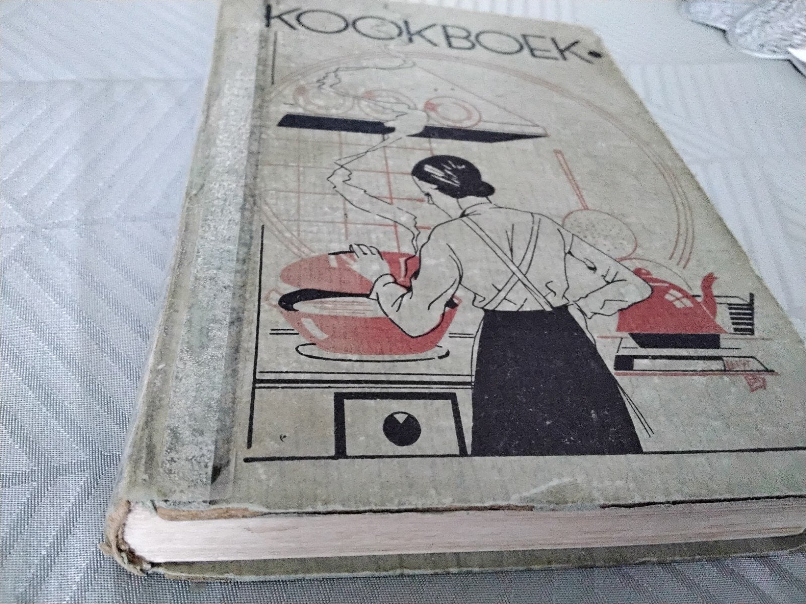 oud kookboek  voor het huisgezin samengest.door Ellen Burger, Ophalen, Gelezen