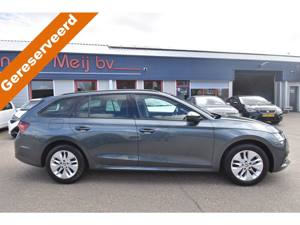 Skoda Octavia Combi 1.0 TSI Business Edition , TREKHAAK , VI, Stof, Gebruikt, Origineel Nederlands, 3 cilinders