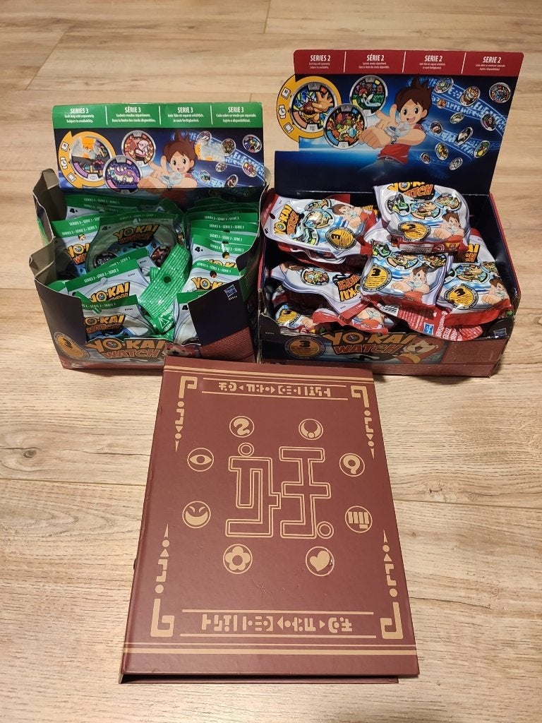Yo-Kai Watch Series 1+2+3 Medals, Ophalen of Verzenden, Zo goed als nieuw