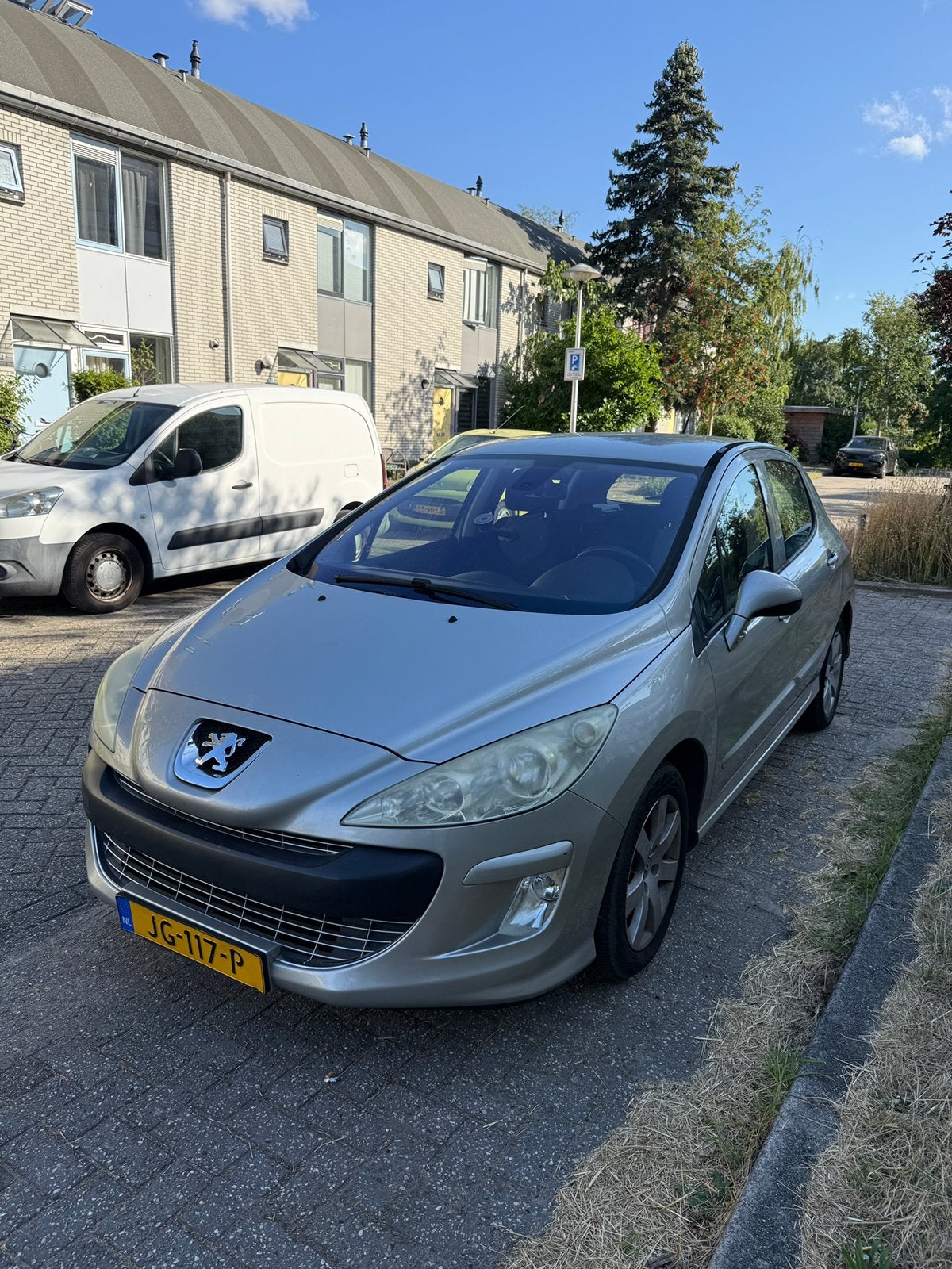 Peugeot 308 1.6 VTi MET APK 03-2027 Airco en Bluetooth, Voorwielaandrijving, 4 cilinders, 1650 kg, Handgeschakeld