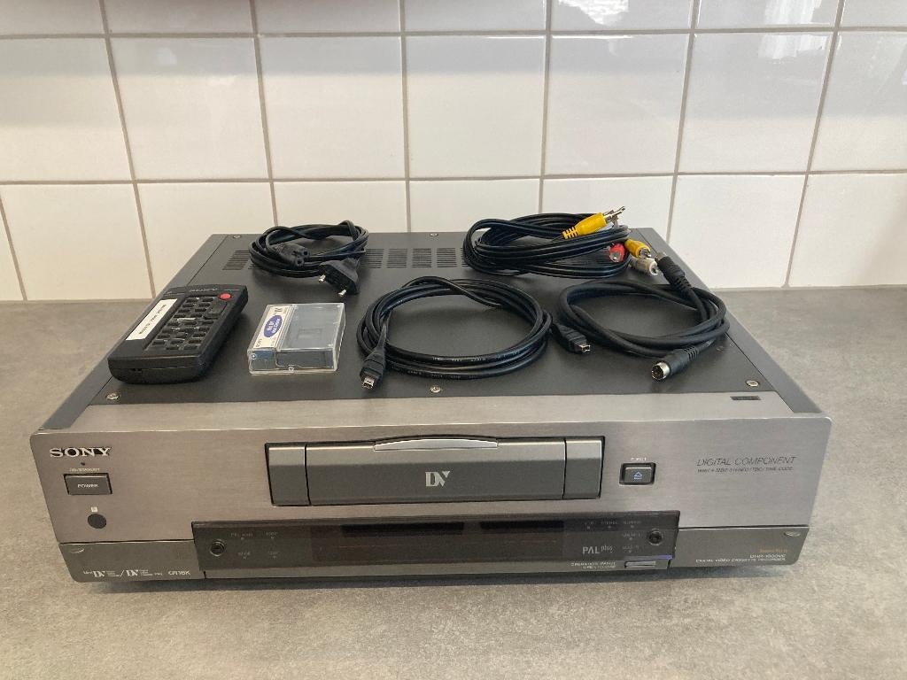 Sony DV/miniDV videospeler, type DHR-1000VC, Audio, Tv en Foto, Videospelers, Gebruikt, Ophalen of Verzenden