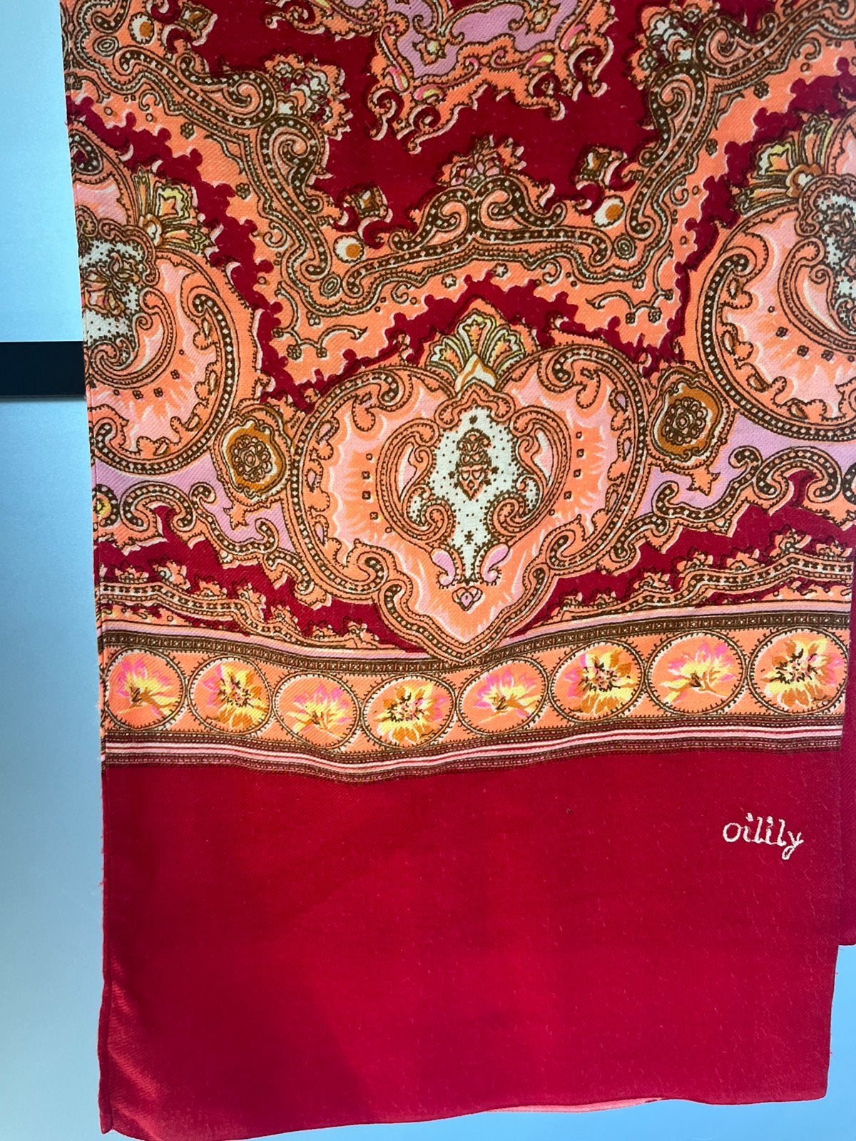 Mooie Oilily sjaal met o.a rood, oranje en roze, Ophalen of Verzenden, Gedragen, Sjaal
