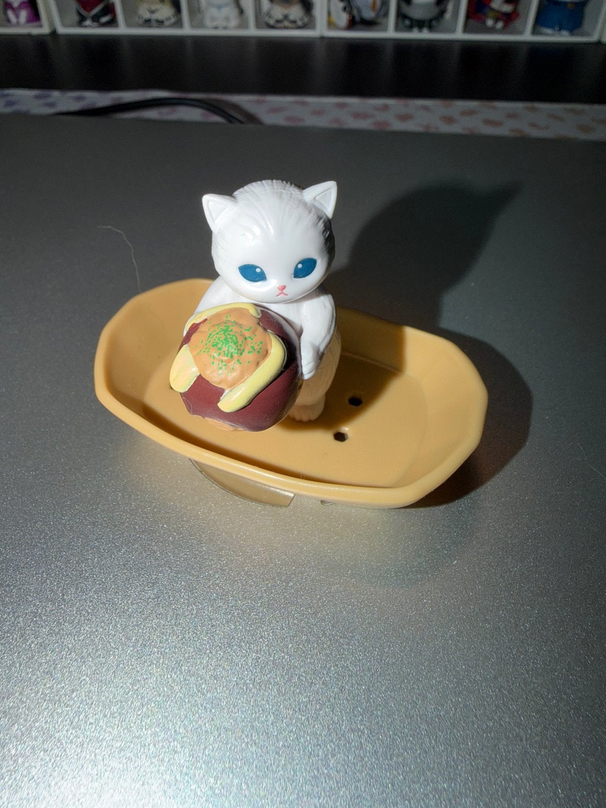 Mofusand: Takoyaki white cat, Ophalen of Verzenden, Zo goed als nieuw