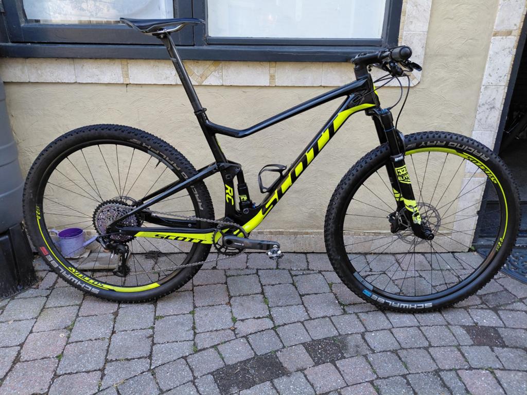 Scott spark RC 900 pro maat large L 19" carbon 29, Fietsen en Brommers, Fietsen | Mountainbikes en ATB, Overige merken, Fully