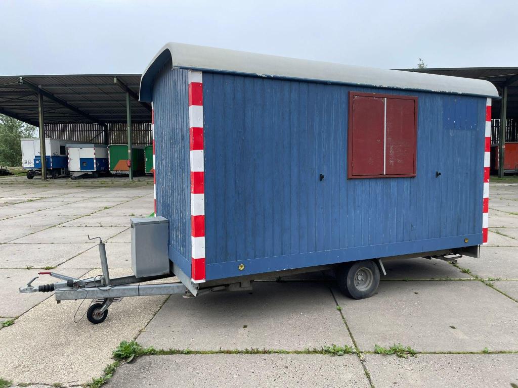 Bij Eemsned een Schaft magazijnwagen afm 4 x 2, Gebruikt