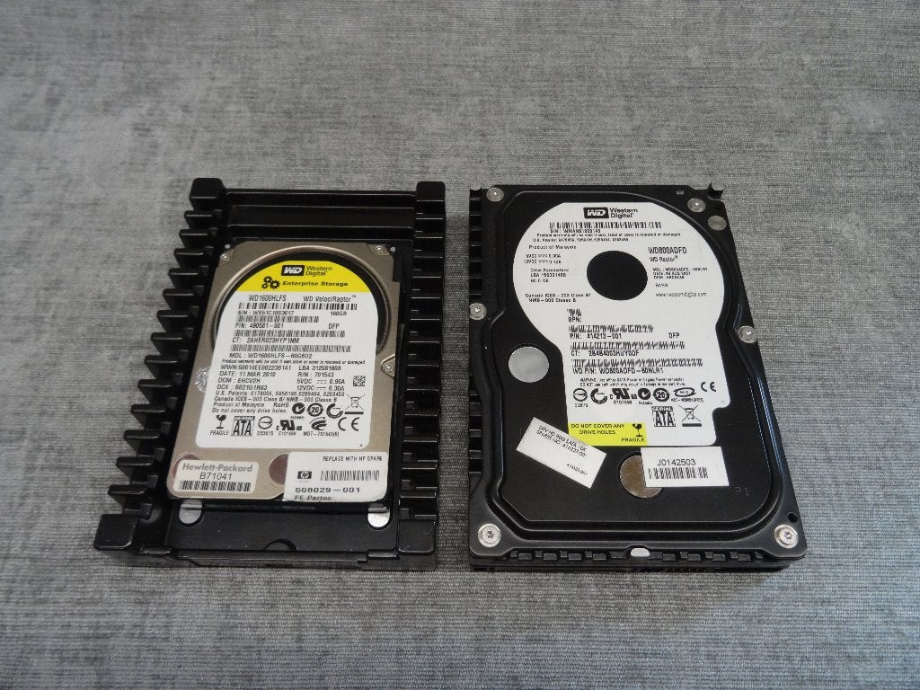 Western Digital WD1600HLFS VelociRaptor & WD800ADFD HD's, Ophalen of Verzenden, Zo goed als nieuw, Desktop, SATA