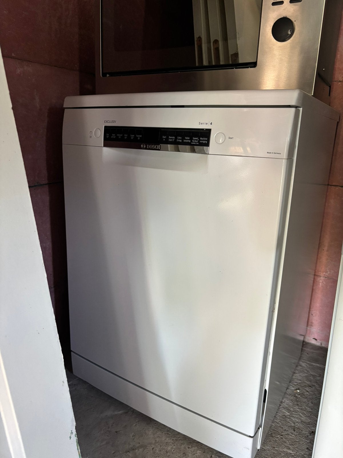 Bosch exclusiv serie 4 vaatwasmachine, Ophalen, Zo goed als nieuw, 85 tot 90 cm, 45 tot 60 cm