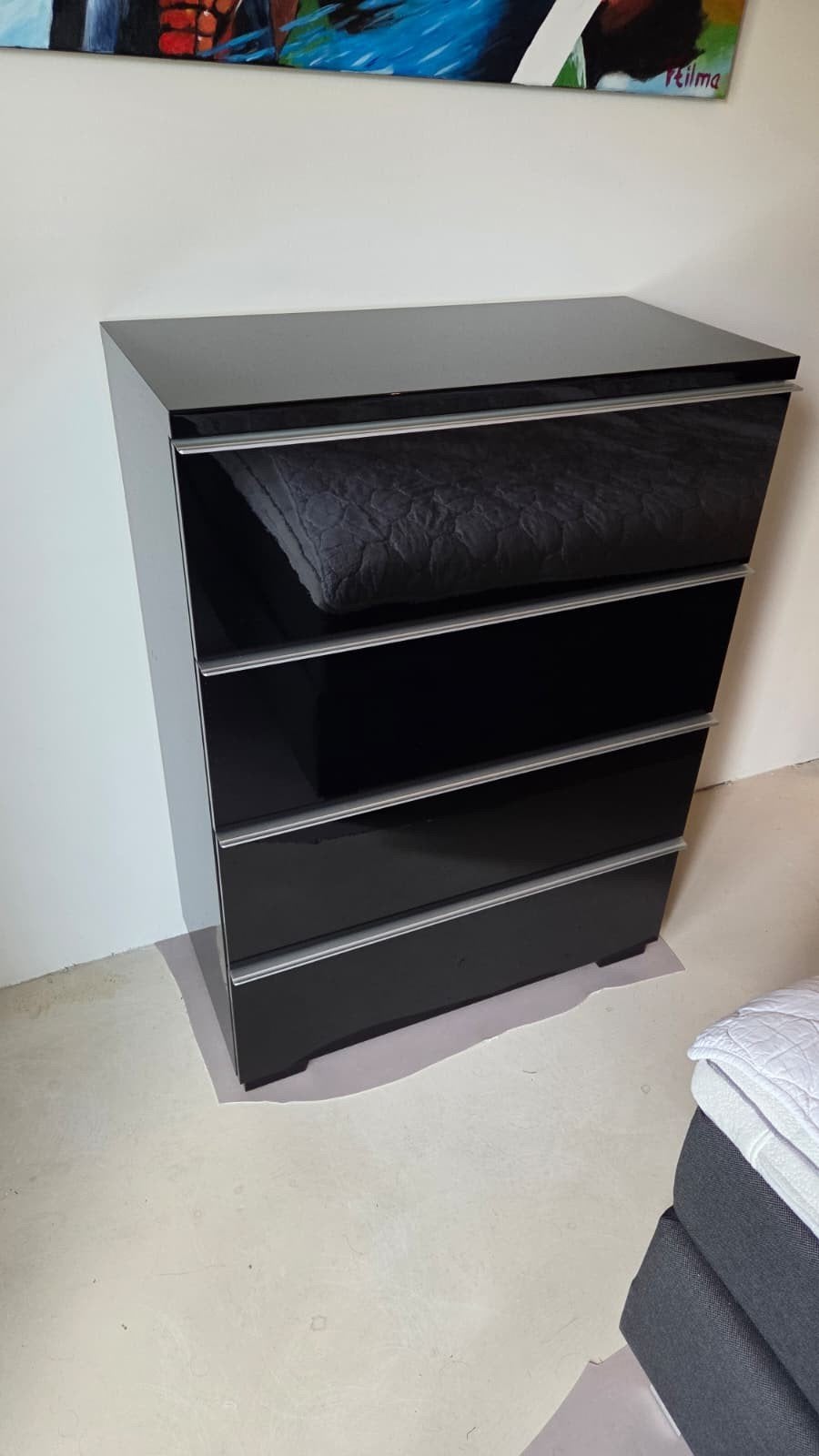 IKEA Fossing Ladekast commode Hoogglans Zwart 4 Laden, Huis en Inrichting, Ophalen, Gebruikt, 100 tot 150 cm, 50 tot 100 cm