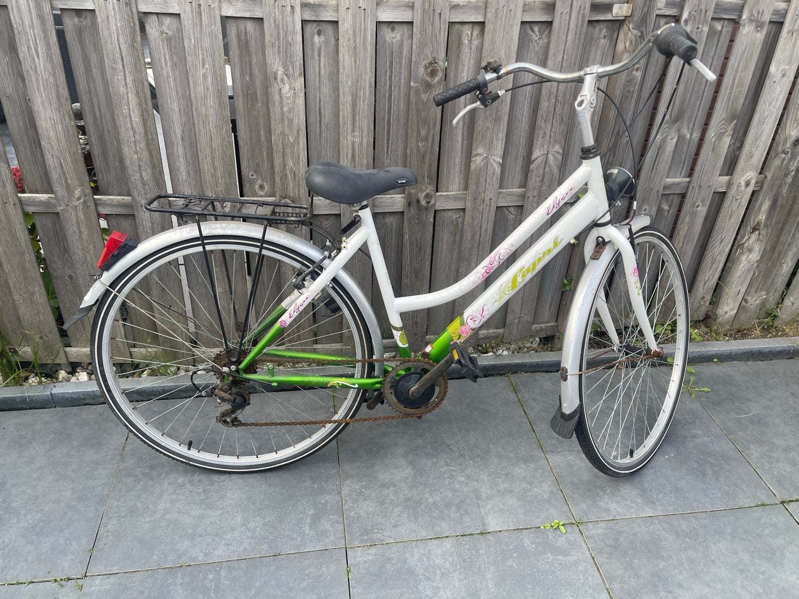 Foto 3 van 5 opknapfietsen in één koop - Ideaal voor handige klussers!