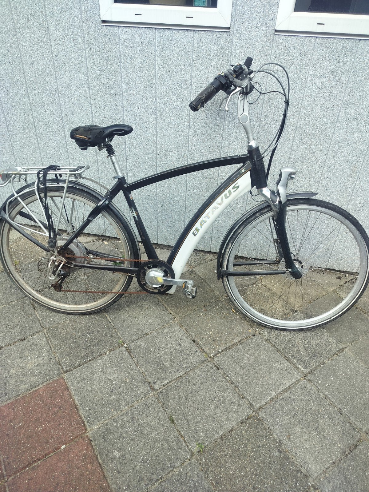 Batavus ION elektrische fiets - Zwart/Wit, Ophalen, Versnellingen, Batavus, Schijfrem