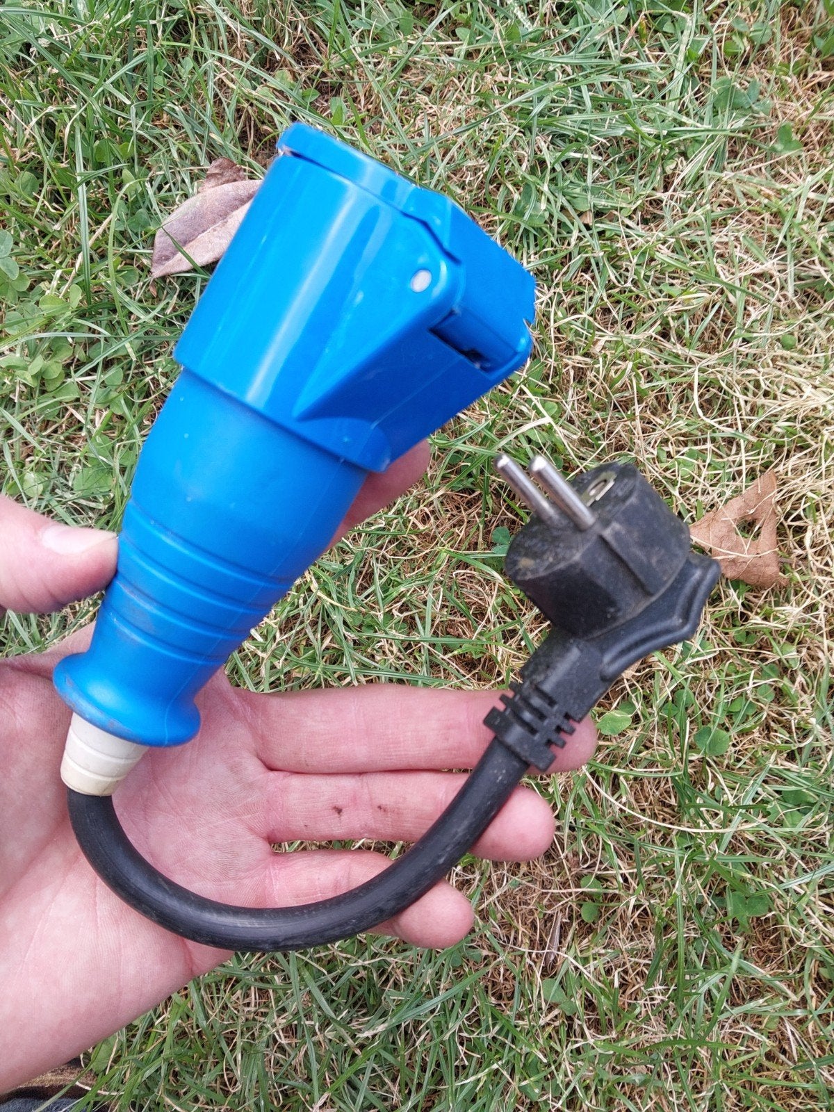 Verloopstekker camping caravan CEE naar Schuko, Caravans en Kamperen, Caravan accessoires, Ophalen of Verzenden, Gebruikt
