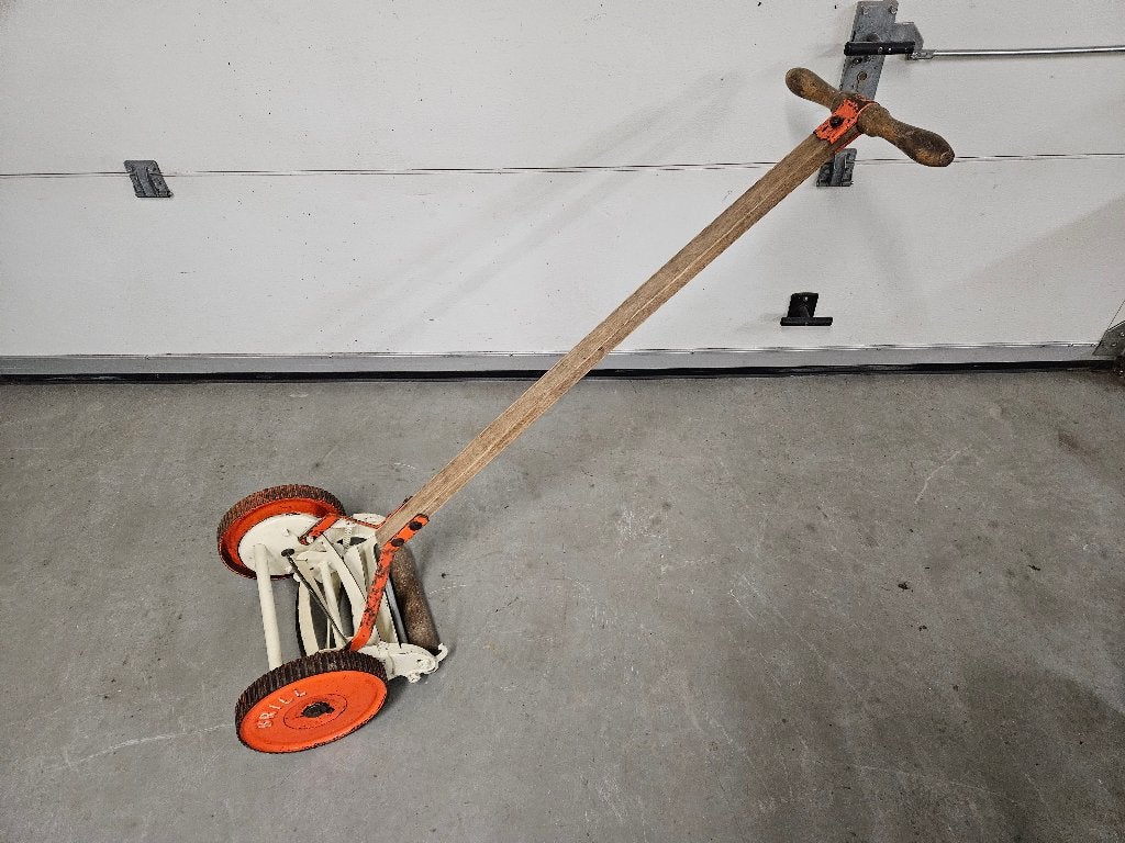 Brill handgrasmaaier - Vintage en functioneel, Gebruikt, Handgrasmaaier, Minder dan 30 cm, Kooimesmaaier