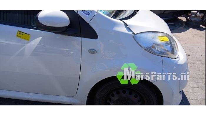 Scherm rechts-voor van een Citroen C1, Gebruikt, -, Ophalen of Verzenden, -